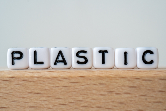 PLASTIC　プラスチック