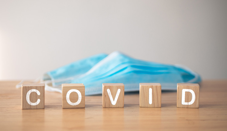 世界中でウィルスが猛威をふるっている　イメージ画像